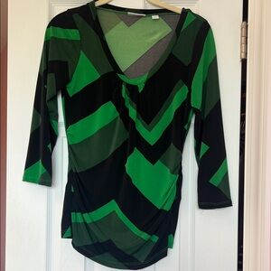 NEW New York & Company Green and Black Chevron Long Sleeve Top